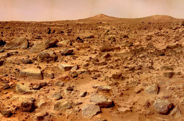 The dry Martian landscape, as seen by Pathfinder in 1997.