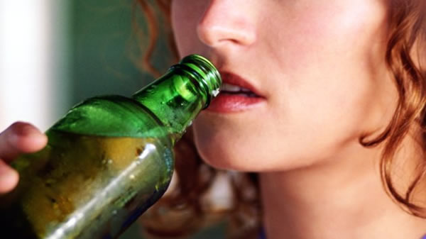 ���ƺ�����������پƾ�����Ը�Ѫѹ�ķ��ո���