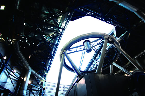 探寻世界最先进、功能最强大的帕瑞纳天文台