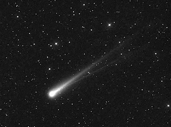 2013年11月10日，拍摄于澳大利亚的“世纪彗星”ISON。