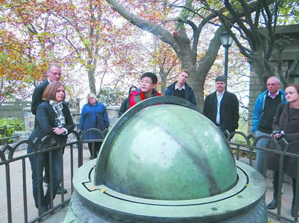 �����ǣ����������ǻ���󡣶����ź⣨��Ԫ78~139�꣩���������1900��˹��������ֱ������Ź���̨���ٴ�����1903�꣬���������ƴ��Ǻ�ת���Ͼ���