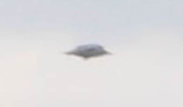 ӢĿFullabrook糡Ͽվطɵ״UFO