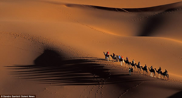 意大利摄影师拍摄的如画非洲沙漠