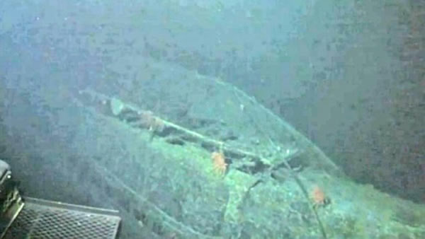 122米长的艇体可执行多种任务,其中就包括攻击大洋彼岸的巴拿马运河,显示出当时日本海军强大的造舰能力,美军捕捉的日本潜艇中就包括了伊-400型