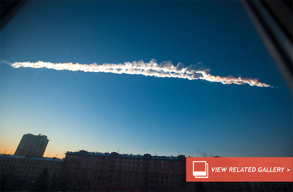 Why Did the Chelyabinsk Meteor Have Two Tails?