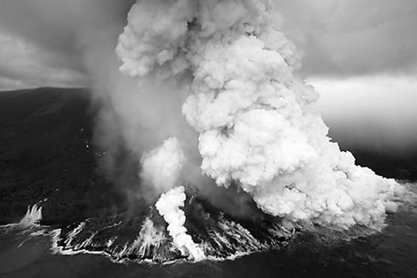 法国留尼汪岛皮顿德拉富内兹火山下可能存在地幔柱