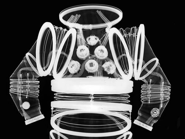 真空室中的太空服