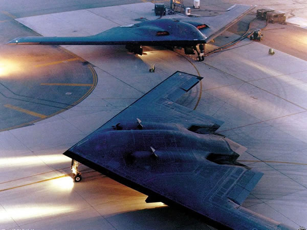 B-2�ķ�������λ�ڻ����ϡ�