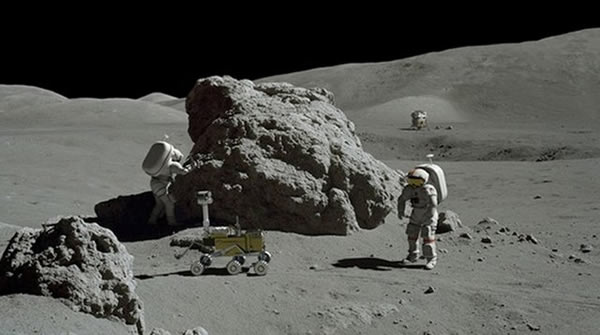 嫦娥3号探测器将激发私人企业开发月球的商业行为,而美国宇航局或将研究重返月球的可能性