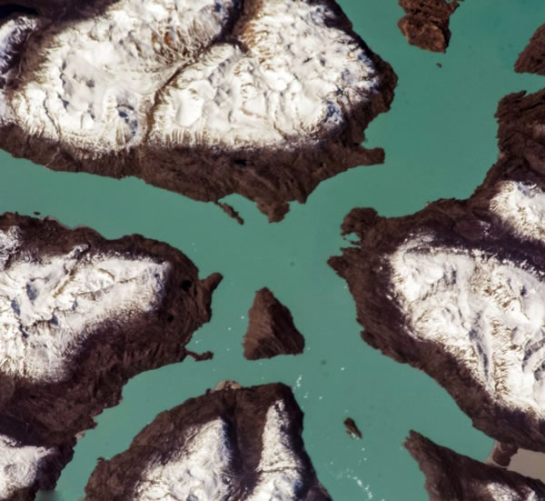 �Ա�ڹ��ʿռ�վ���㵽�ĵ���������