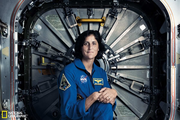 女宇航员