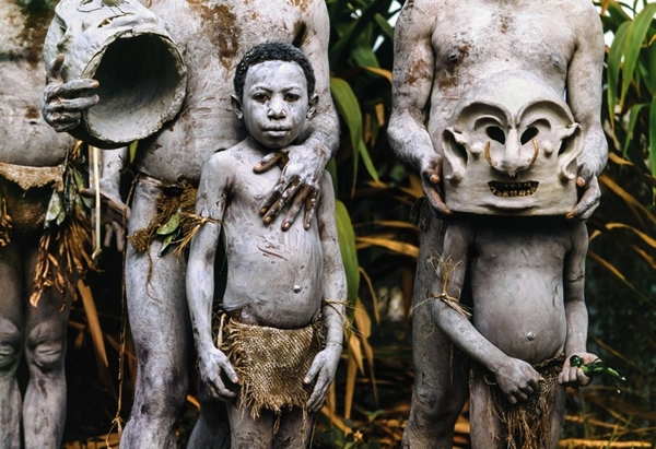 2000�꣬��Ƭ���ǵϡ��Ʋ� �� Jodi Cobb�������ڰͲ����¼����ǡ�