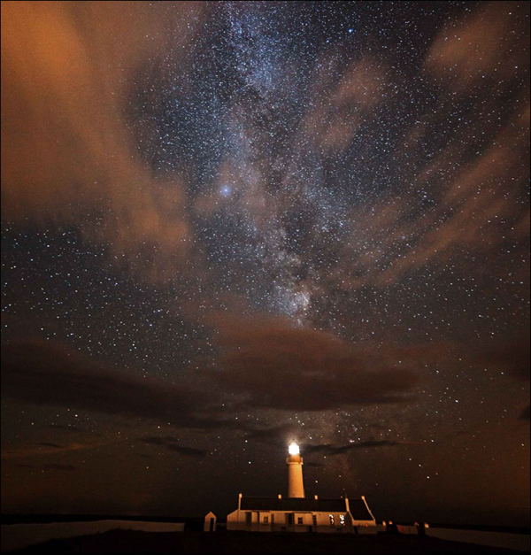 英国马恩岛壮美星空震撼人心