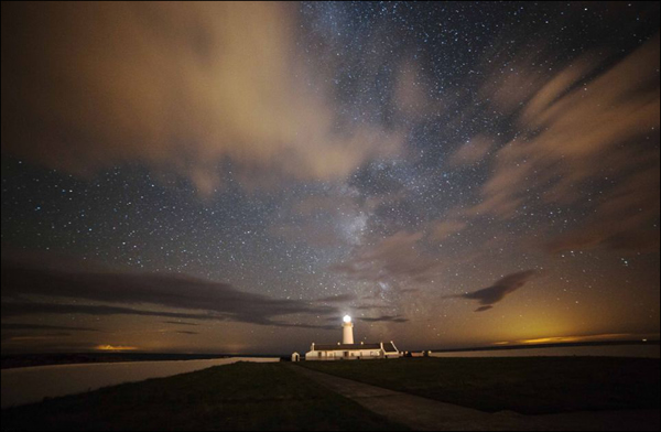英国马恩岛壮美星空震撼人心