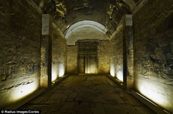 ڹȥ30и𷢾򰢰ݶ˹ַıϦǴѧѧ﷢ʼҴӺ͹ĹѨƬչʾһĺΰ