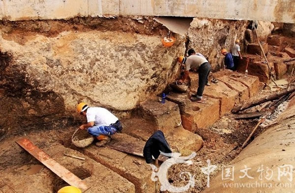 福州地铁施工遇文物遗址