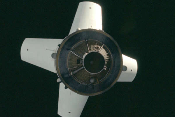 S- IVB级对月撞击实验中使得月球内部结构不再神秘。