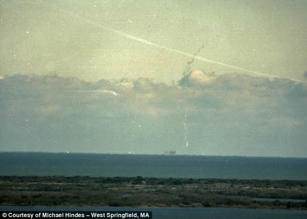 ����ս�ߡ��ſ��Ѻ���ֵĺ���ɻ��ƻ���ͣ3�ꡣ1988��9��29�գ������֡��ź���ɻ��������ա�2013�꣬��ֵĺ���ɻ��ƻ��˳���ʷ��̨�������Աֻ��