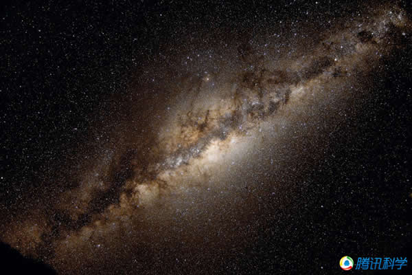 科学家通过跟踪元素的形成和分布来推演银河系的演化史。