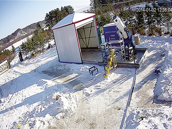 正在漠河进行低温测试的南极天文台巡天望远镜AST3—2。