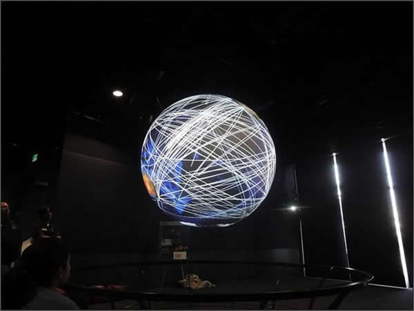 ���������ӳ�������ϲ��ŵĵ�Ӱ��Water Falls��