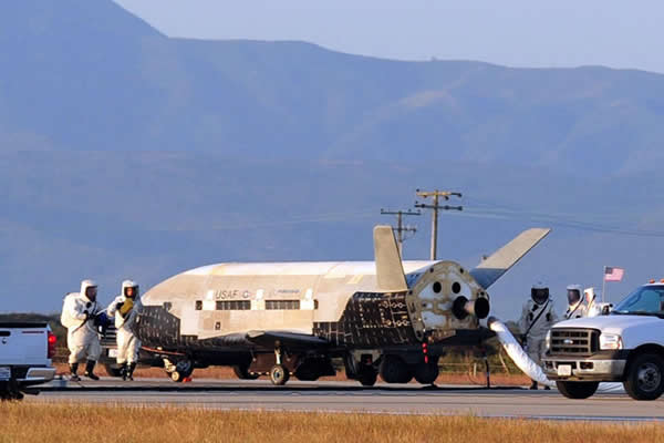 X-37BһСͺɻɿٽս