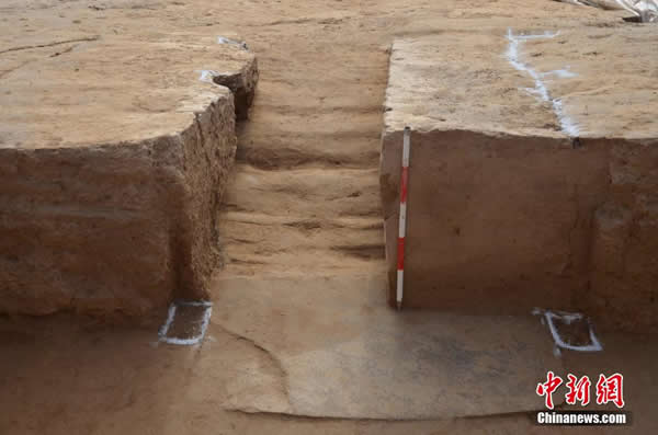 陕北发掘大型建筑遗迹，系殷墟外商晚期规模之最