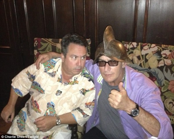 ����Ա����-Ф�����̸������Ѱ����˹���ֵľ���֮�á�Ф���Ѳ�����-��ˣ��ң������ո������������ǾͿ���һ��Ѱ����˹�����ˡ�