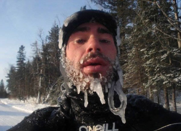 �����µ��¶ȳ��������Ϲ����˱�����˧����ģ����������溽�е���������