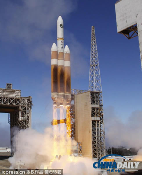 ����ͼ������ʱ��2013��8��28�գ��������ݷ��Ǳ��վ����أ��������ġ��¶���IV�������ͻ���������գ���һ�Ż��ܼ����������̫�ա�