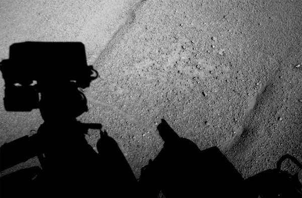 Curiosity took this shadow “selfie” after its long and backwards drive on Tuesda