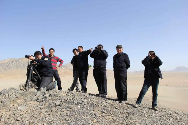 2��26�գ�����ʡ���ϰ�Ұ���չ��Ҽ���Ȼ������������Ա�ڱ�������Ѳ���۲졣