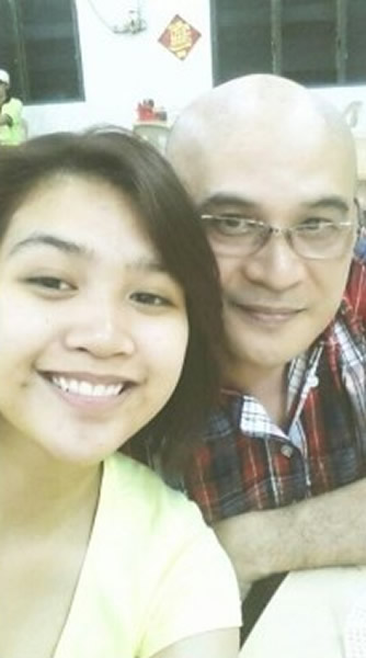 49岁空少纳里(ANDREW NARI)和女儿