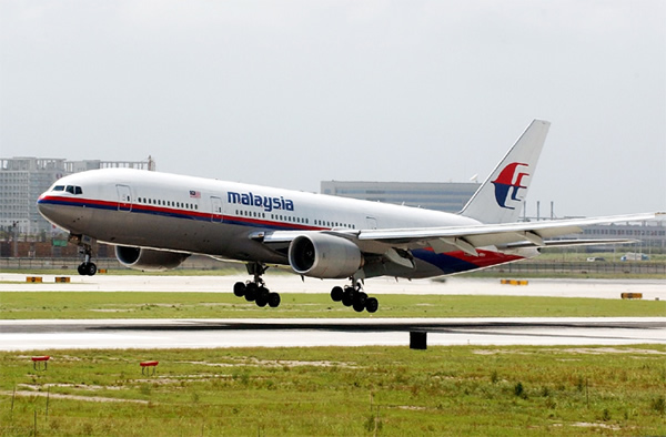 File photo of a Malaysian Airlines Boeing 777, similar to the jet that is missin