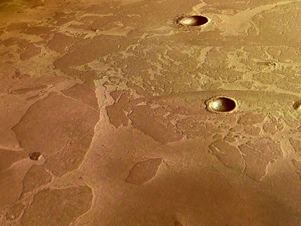 地球上发现的火星陨石可能来自同一个陨石坑