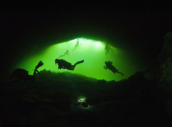 ӢˮӰʦ¸Ǳīȿ̹뵺ġѨ