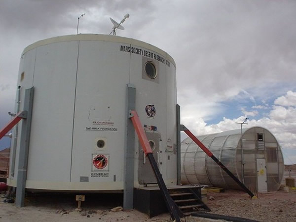 �������������Ի���ѧ���ר�����ڡ�����ɳĮ�о����ء����л�����������