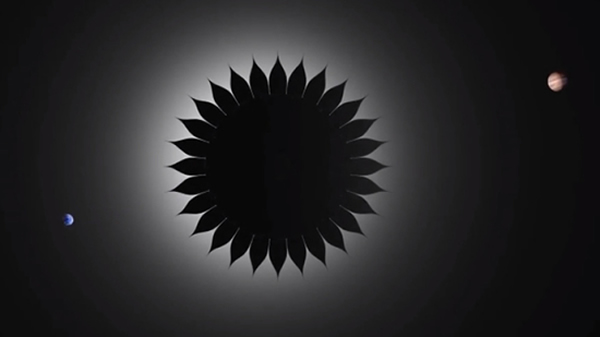 ���̫��ɡ���赲���Ƿ�����ǿ�⣬��̫����Զ�����������Χ�ƺ�����ת��������Ƭ��