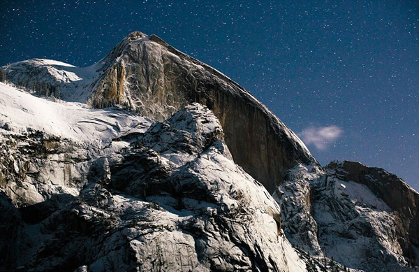 摄影师延时摄影拍美国优胜美地国家公园