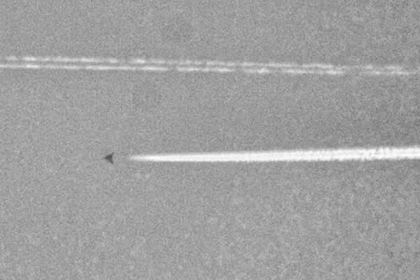 美国德州上空出现三角翼不明飞行物 疑是美军新型隐身无人机