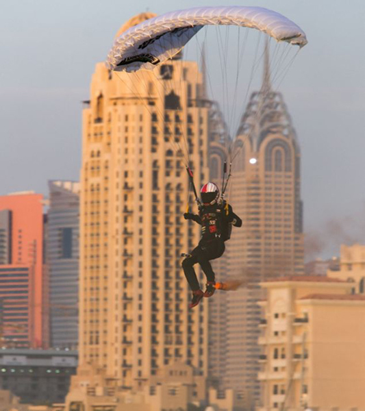 ��ɡ�˶�Ա�ɹ�����������С����ɡ��ɡ��¼