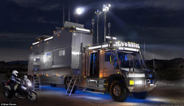 Ϊ��4��Ů���������� �����������ʰ�����Ԫ���조����¶Ӫ����