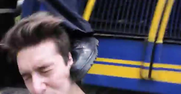 ����һ�����ڼ��ۻ�ǰ���ı��г�����һ���߿�