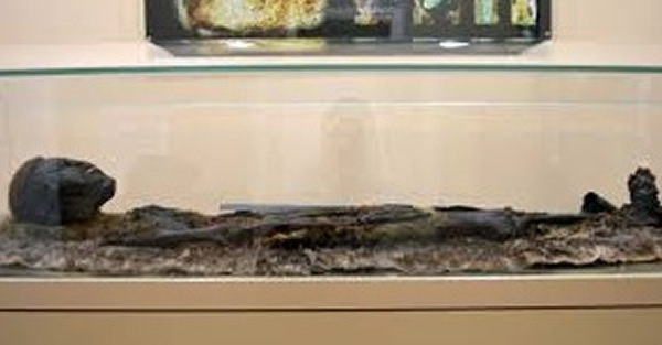 俄罗斯西伯利亚出土多具近千年的干尸