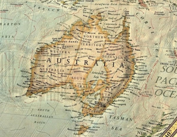 澳洲沿岸城市亦会沉于水中,中部更会出现新内陆海。