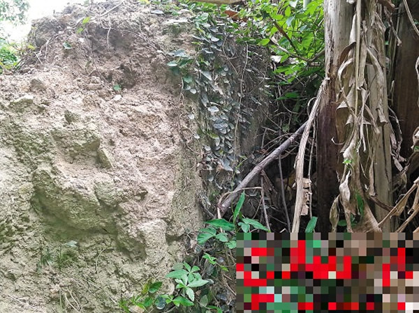 梁化屯村中一幢矮小古城墙。