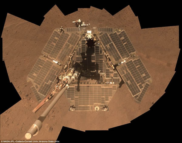 在火星的第六个冬天:“清洁后”的图片显示闪亮的太阳能电池板重新恢复了最佳性能。