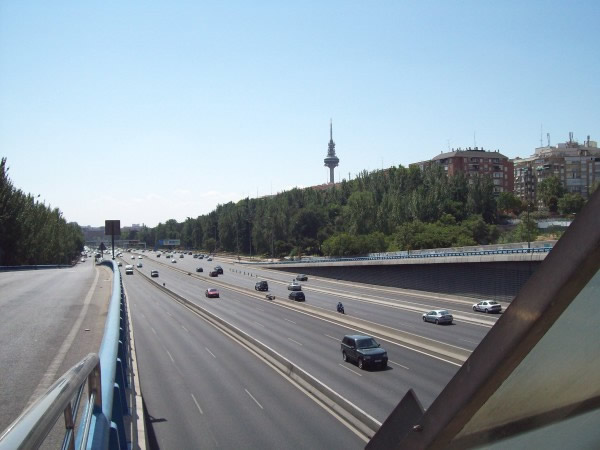 ������M-30���ٹ�·��ͨ����æ