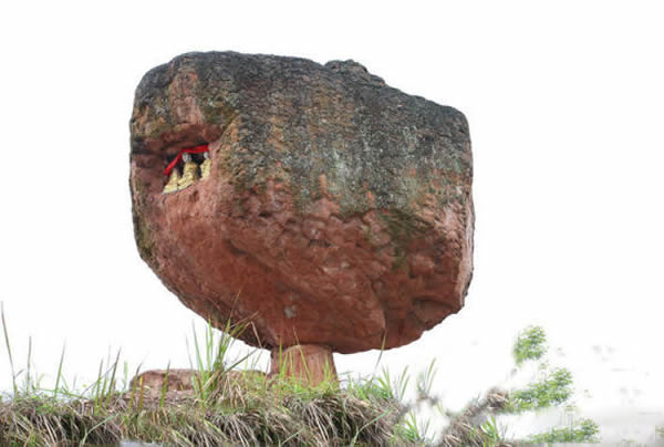 ����ϴ���ɽ�֡�ͷ�ؽ��ᡱ��ʯ����