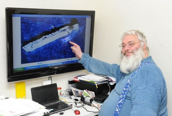 埃克斯认为MH370客机在越南外海坠毁。